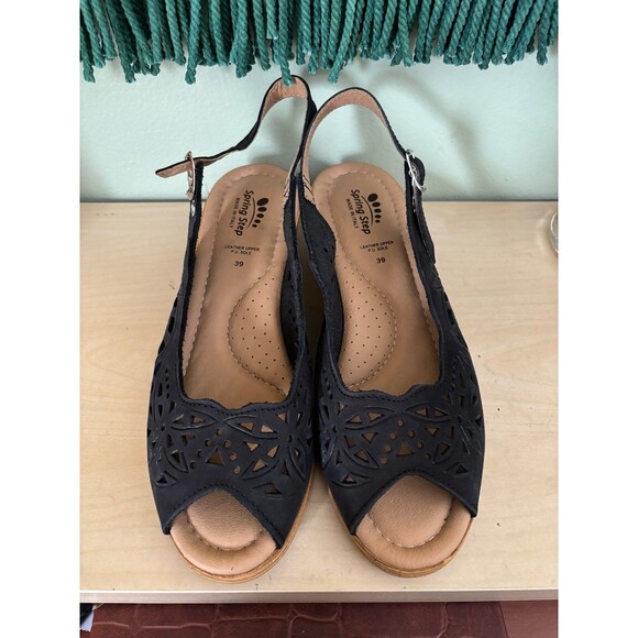 Spring Step sandals - Picture 2 of 6